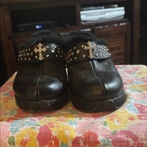 Like new Volatile Wedge clog like shoes